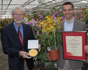 . Sieger bei der BUGA 2011 (Bundesgartenschau in Koblenz): 13 x Gold, 16 x Sil